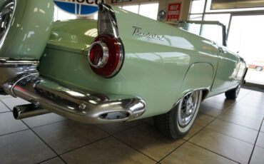 Ford-Thunderbird-1956-17