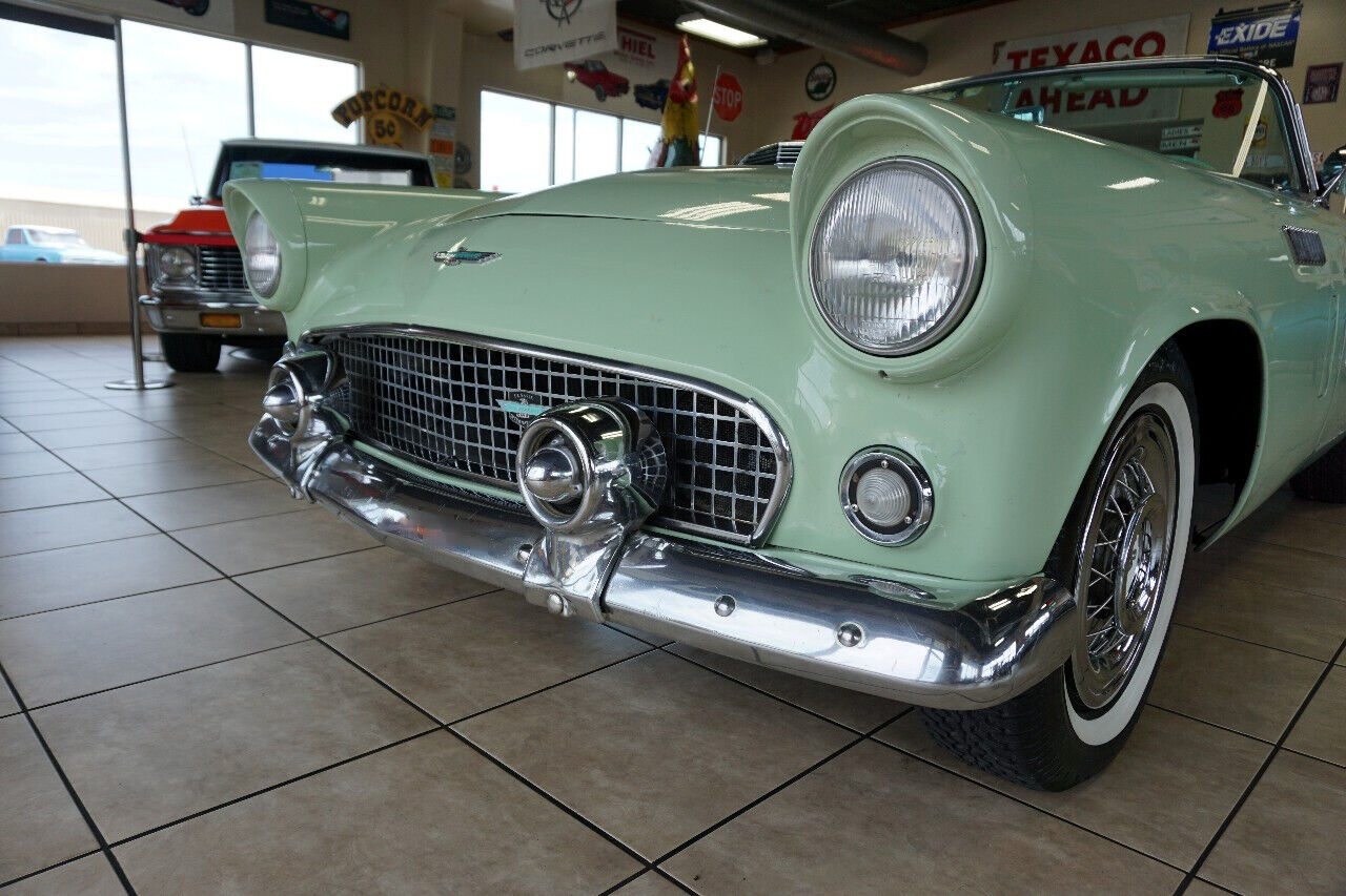 Ford-Thunderbird-1956-18