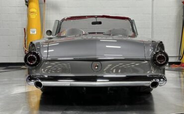 Ford-Thunderbird-1956-2