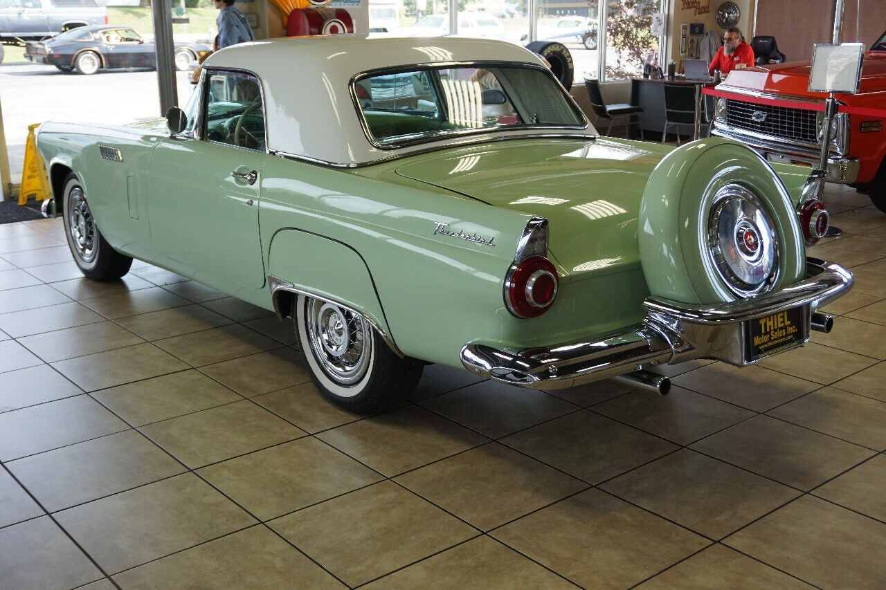 Ford-Thunderbird-1956-38