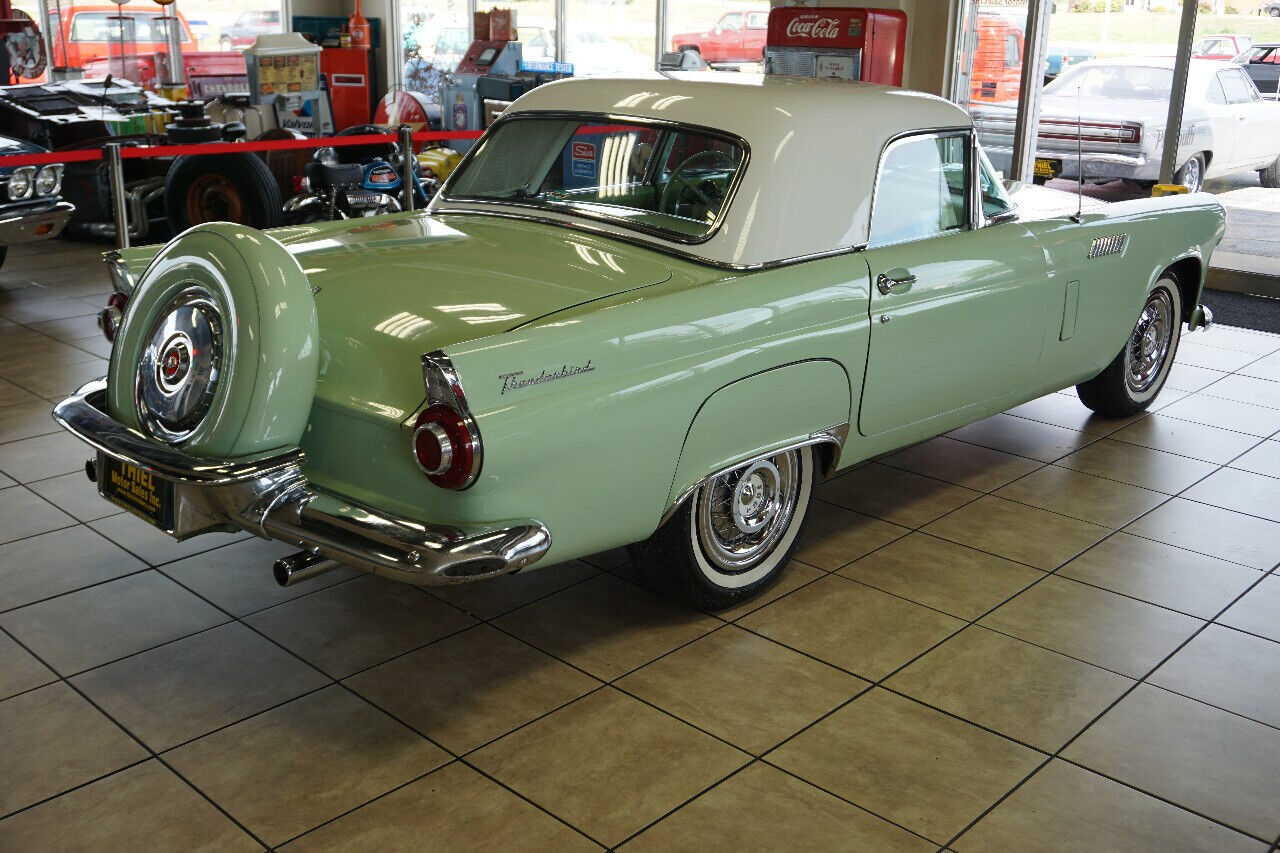 Ford-Thunderbird-1956-39