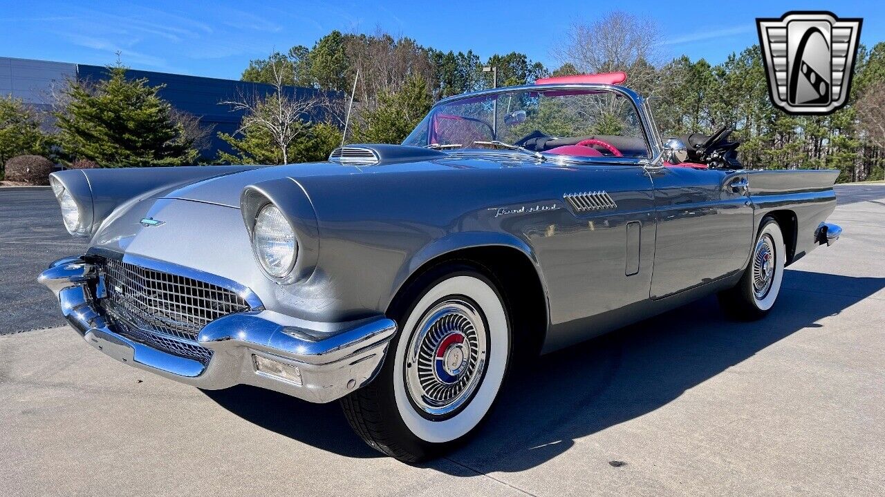 Ford-Thunderbird-1957-2