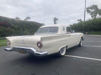 Ford-Thunderbird-1957-2