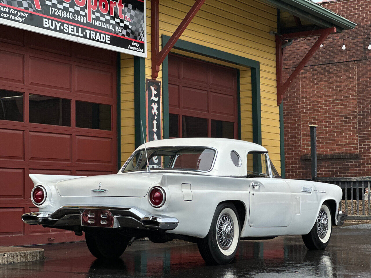 Ford-Thunderbird-1957-2