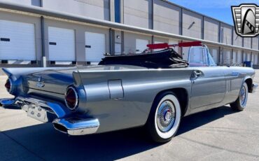 Ford-Thunderbird-1957-6