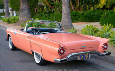 Ford-Thunderbird-1957-9