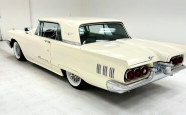 Ford-Thunderbird-1960-2