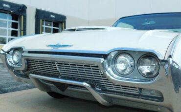 Ford-Thunderbird-1961-10