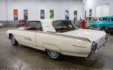 Ford-Thunderbird-1963-3