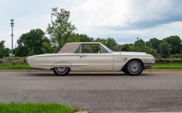 Ford-Thunderbird-1965-38