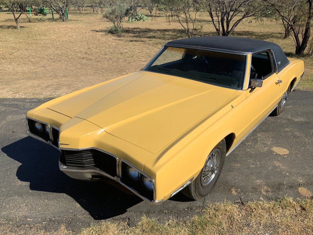 Ford-Thunderbird-1971-11