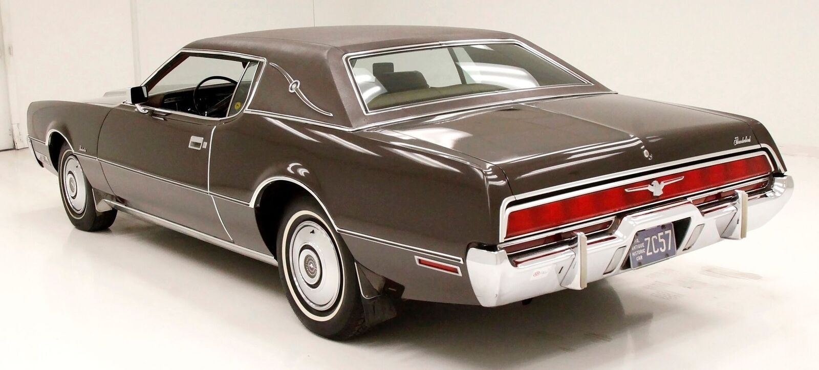 Ford-Thunderbird-1972-2