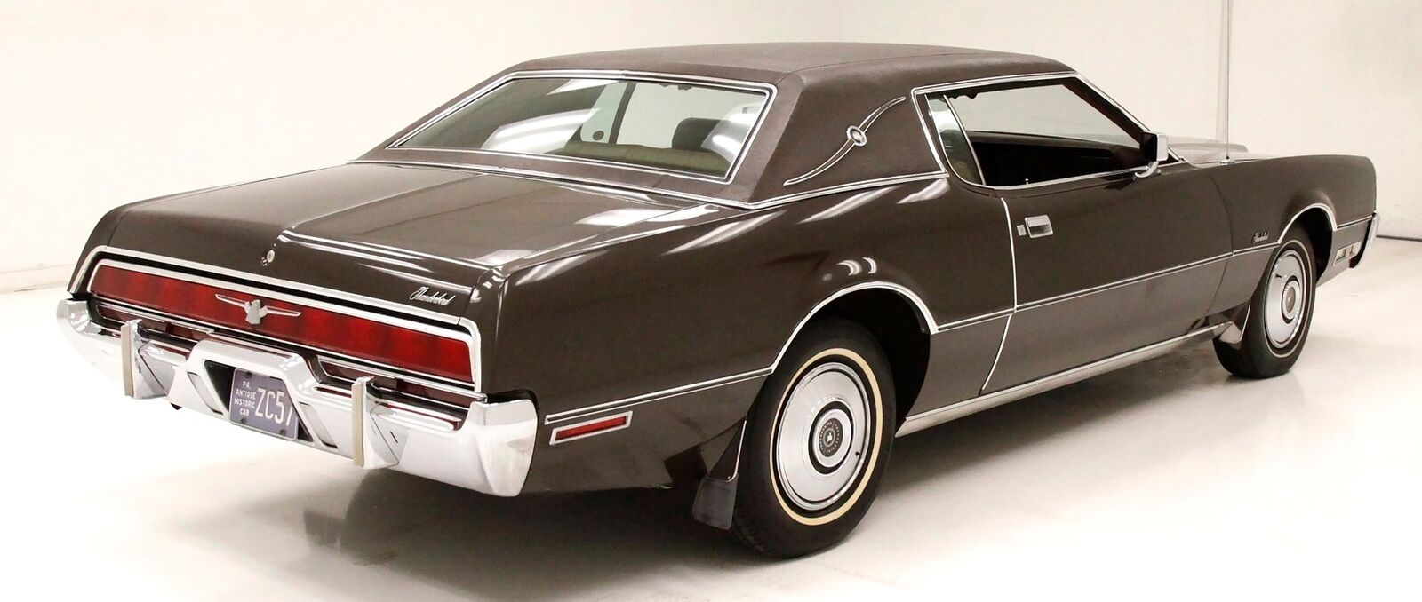 Ford-Thunderbird-1972-4