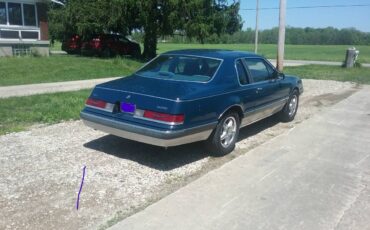 Ford-Thunderbird-1986-8