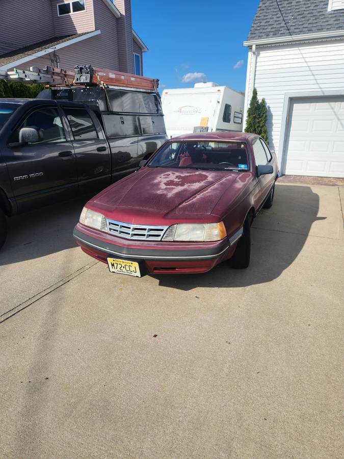 Ford-Thunderbird-1987-1