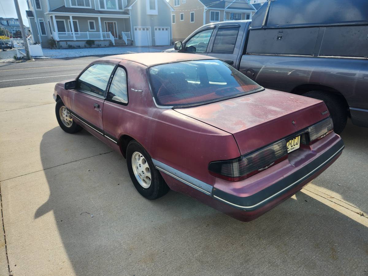 Ford-Thunderbird-1987-3