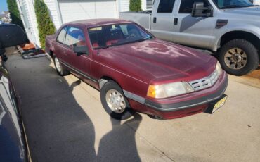 Ford-Thunderbird-1987