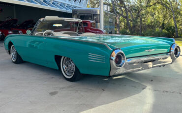 Ford-Thunderbird-Berline-1961-6