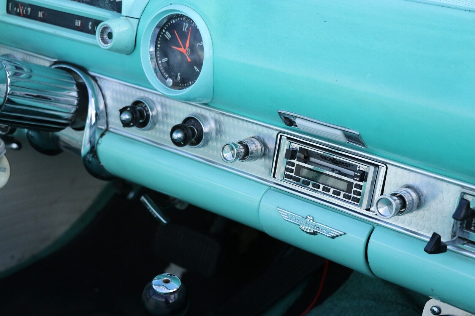 Ford-Thunderbird-Cabriolet-1955-15