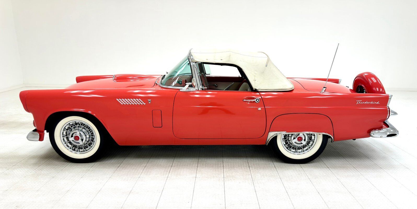 Ford-Thunderbird-Cabriolet-1956-4