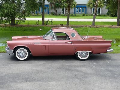 Ford-Thunderbird-Cabriolet-1957-22