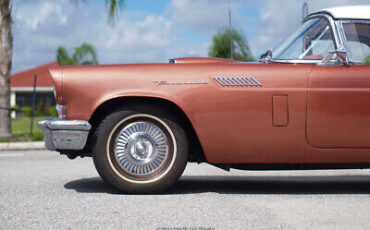 Ford-Thunderbird-Cabriolet-1957-3