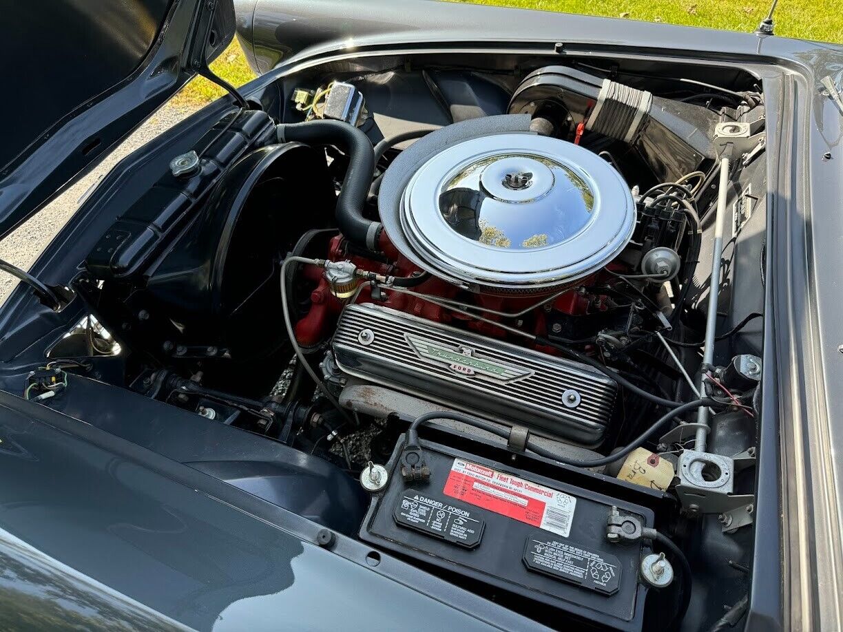 Ford-Thunderbird-Cabriolet-1957-33