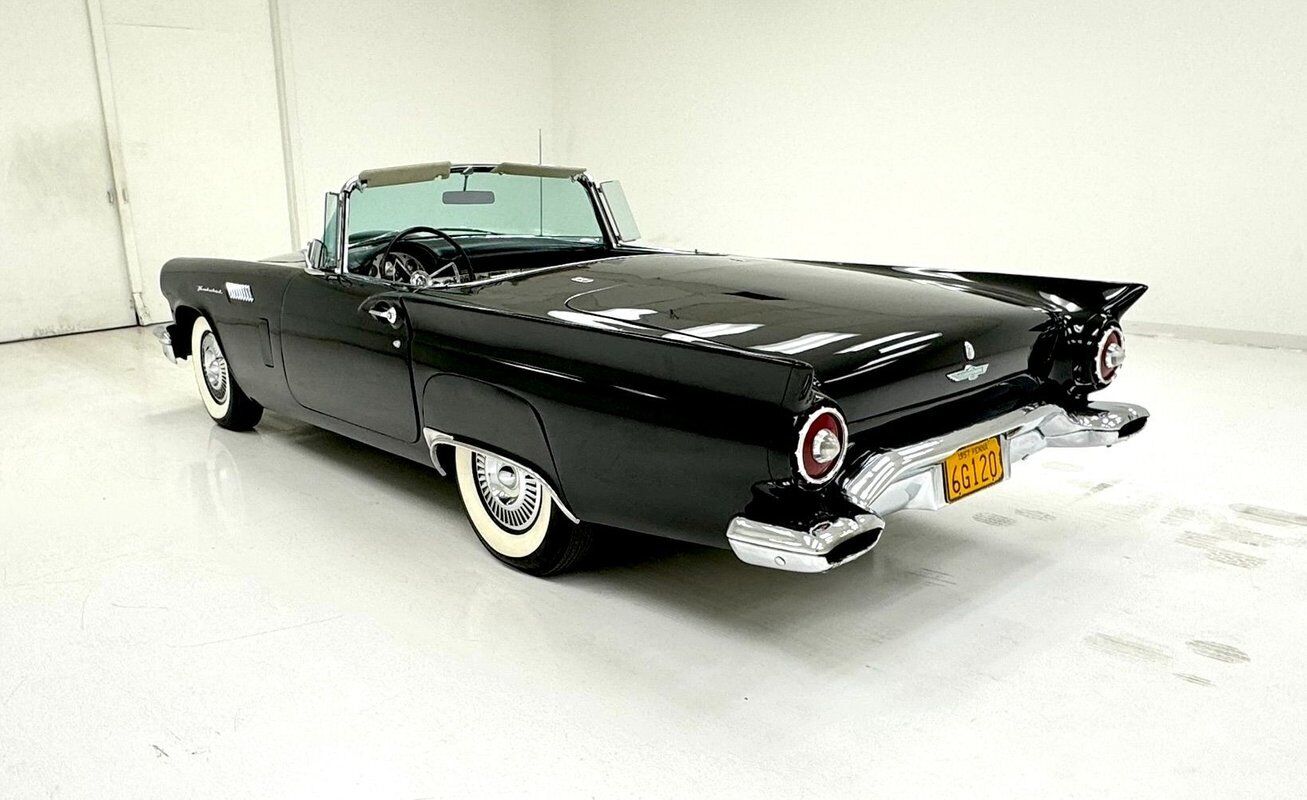 Ford-Thunderbird-Cabriolet-1957-4