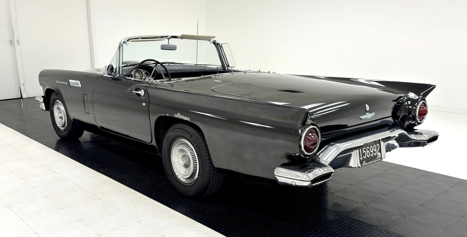 Ford-Thunderbird-Cabriolet-1957-5