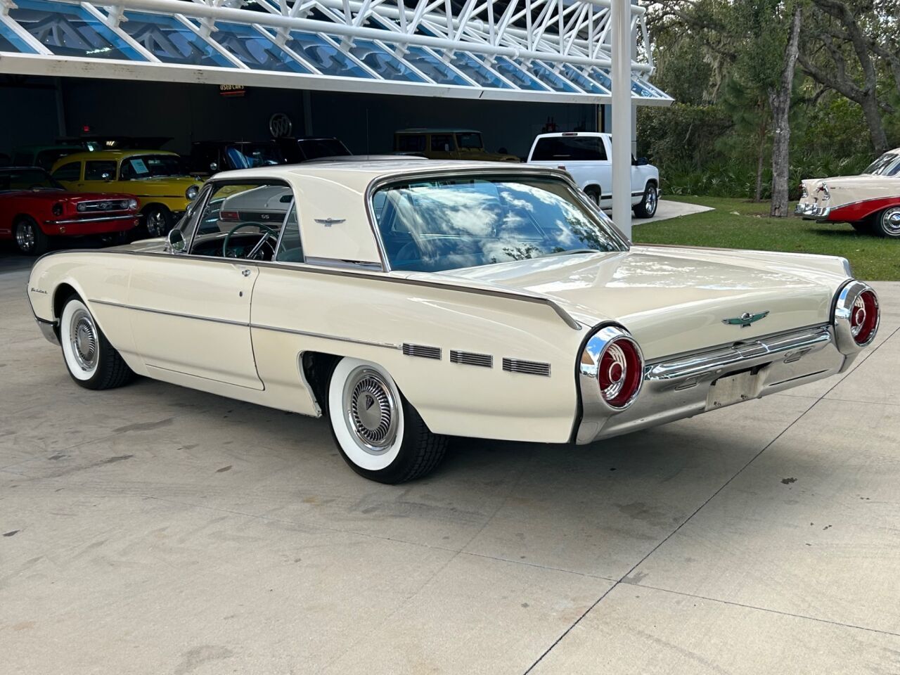 Ford-Thunderbird-Cabriolet-1962-11