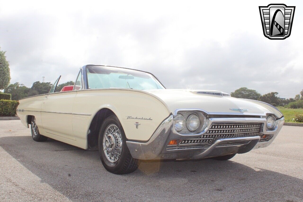 Ford-Thunderbird-Cabriolet-1962-2