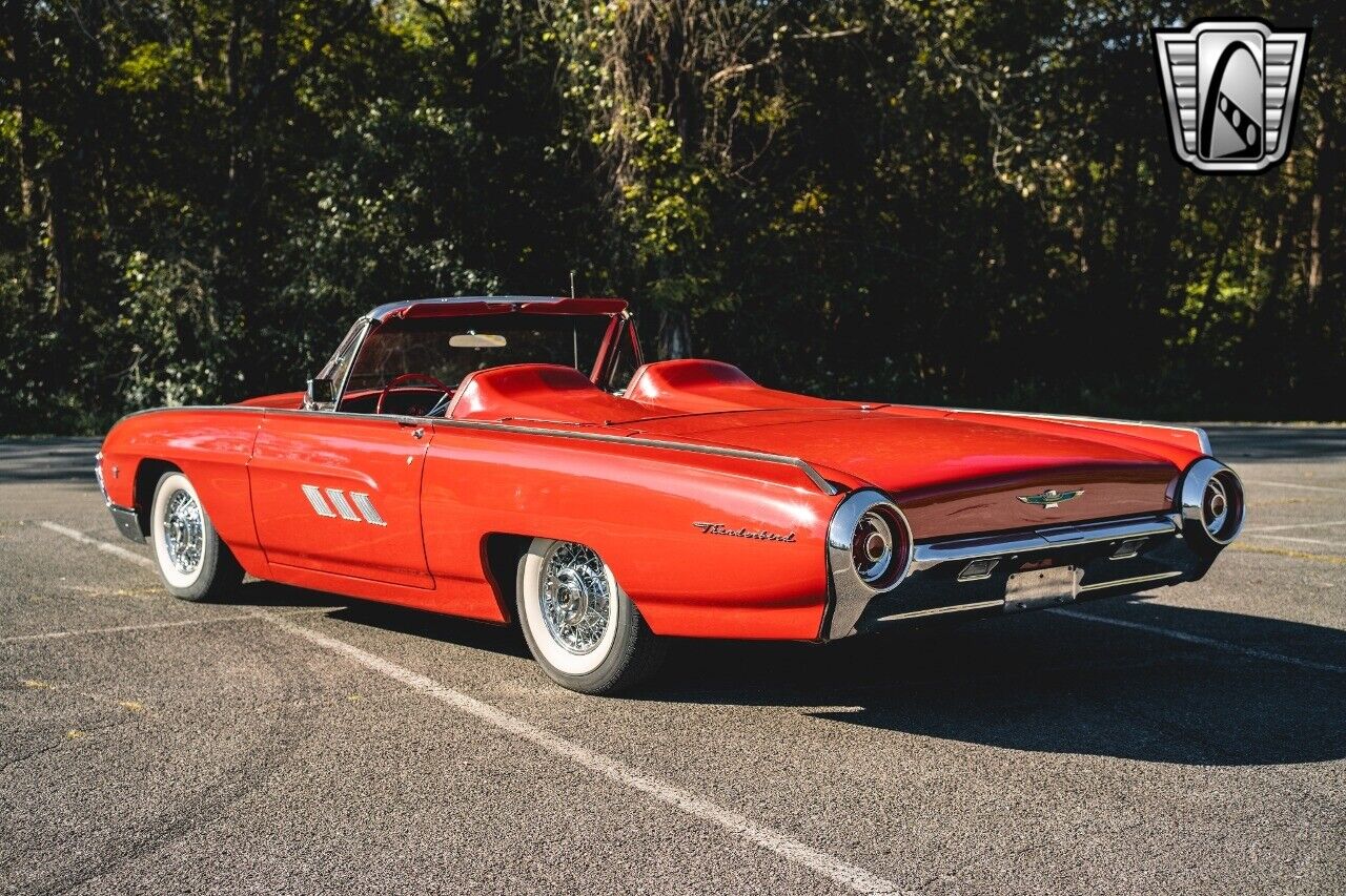 Ford-Thunderbird-Cabriolet-1963-4