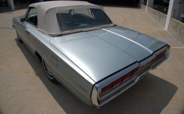 Ford-Thunderbird-Cabriolet-1966-3