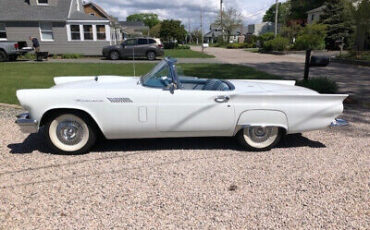 Ford-Thunderbird-Coupe-1957-2