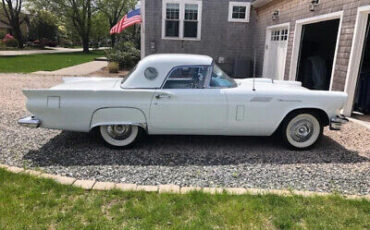 Ford-Thunderbird-Coupe-1957-5