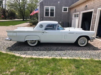 Ford-Thunderbird-Coupe-1957-5