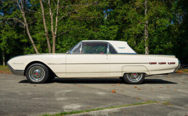 Ford-Thunderbird-Coupe-1962-2