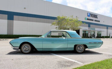 Ford-Thunderbird-Coupe-1962-8