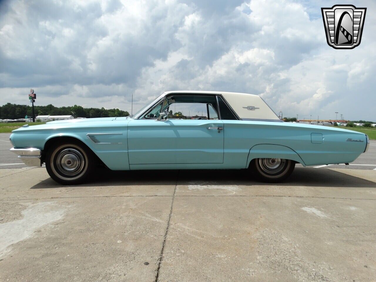 Ford-Thunderbird-Coupe-1965-4