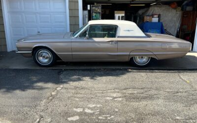 Ford Thunderbird Coupe 1966 à vendre