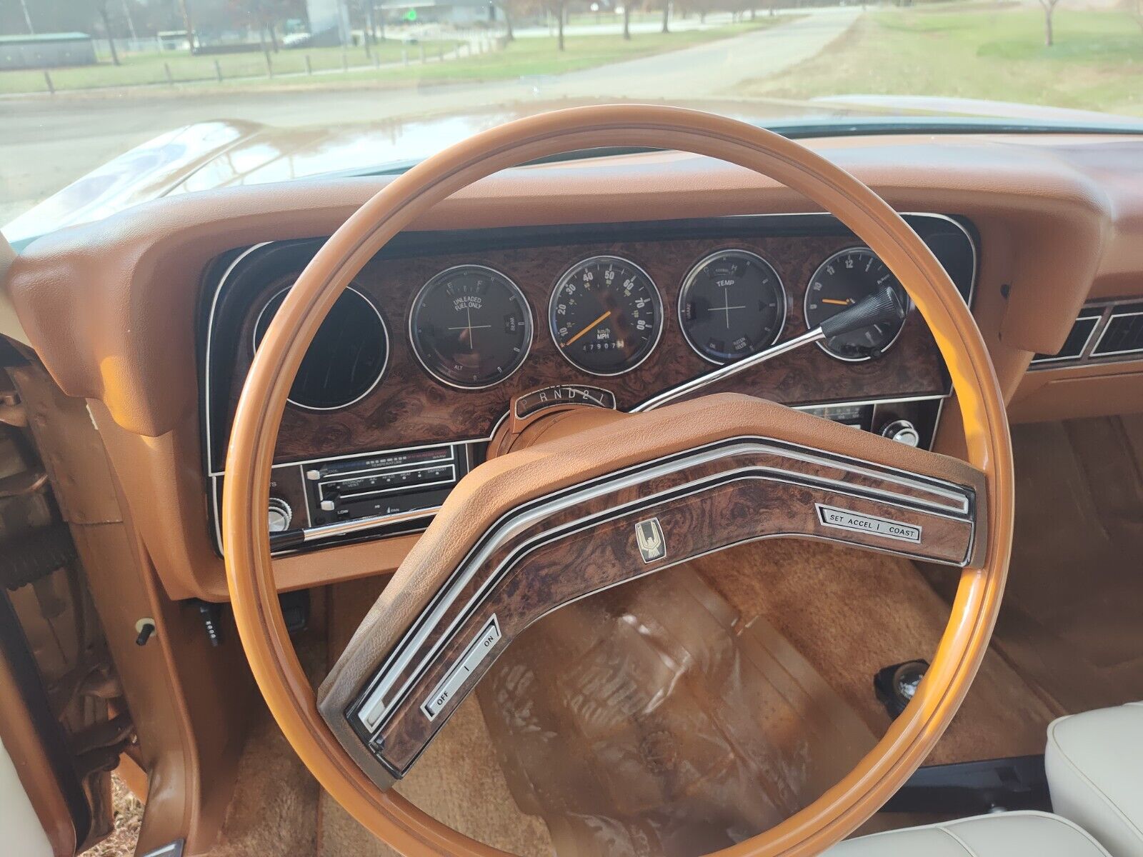 Ford-Thunderbird-Coupe-1979-29