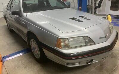 Ford Thunderbird Coupe 1988 à vendre