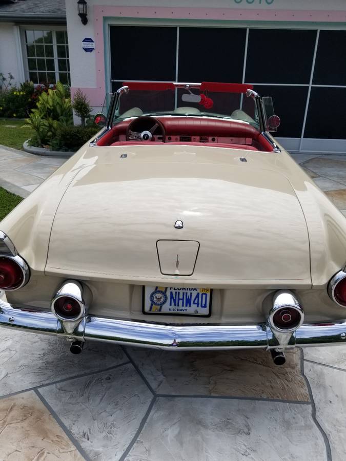 Ford-Thunderbird-convertible-1955-2