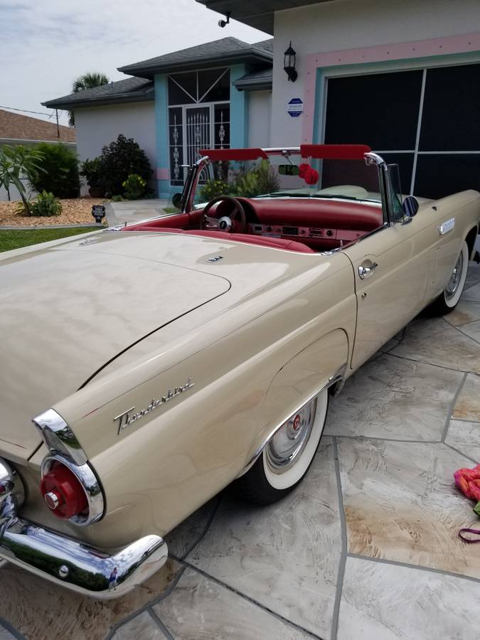 Ford-Thunderbird-convertible-1955