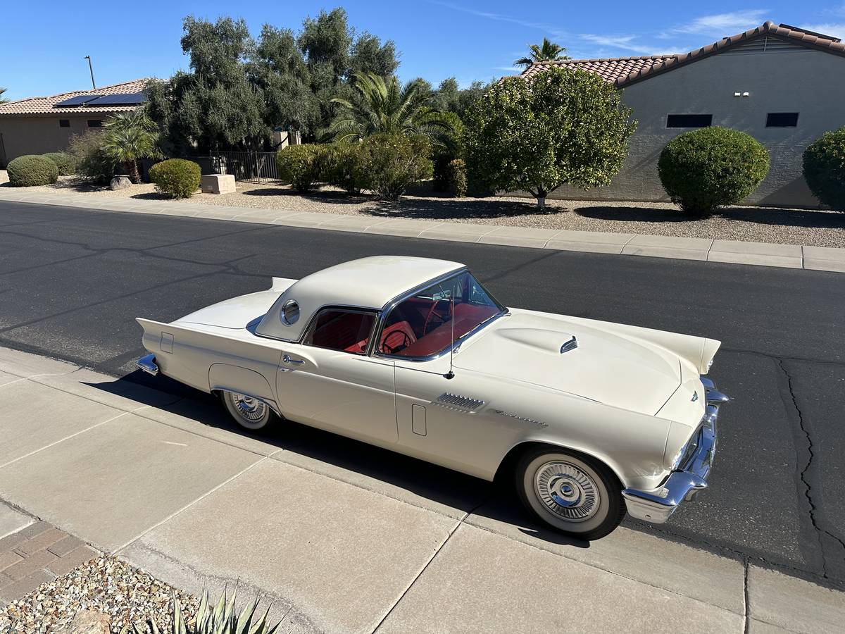 Ford-Thunderbird-convertible-1957-2