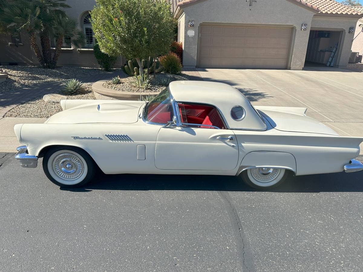 Ford-Thunderbird-convertible-1957-8