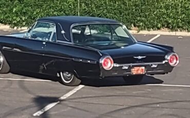 Ford-Thunderbird-coupe-1962-10