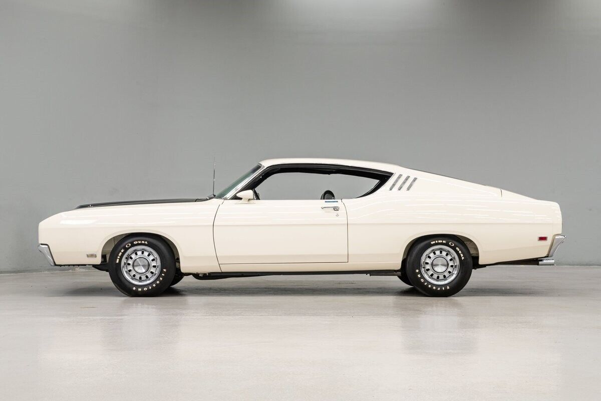 Ford-Torino-Coupe-1969-2