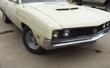 Ford-Torino-gt-1970-4