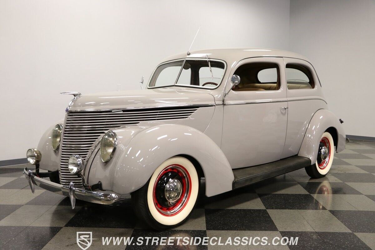 Ford-Tudor-Coupe-1938-5